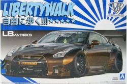 Aoshima LB-WORKS R35 GT-R TYPE 2 VER. 1 - 1/24 Scale - 55915