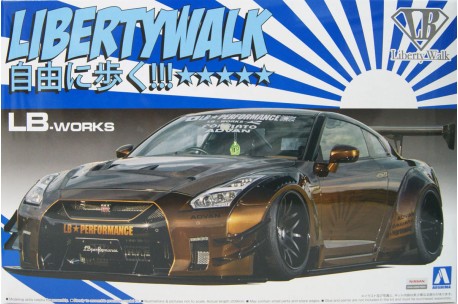Aoshima LB-WORKS R35 GT-R TYPE 2 VER. 1 - 1/24 Scale - 55915