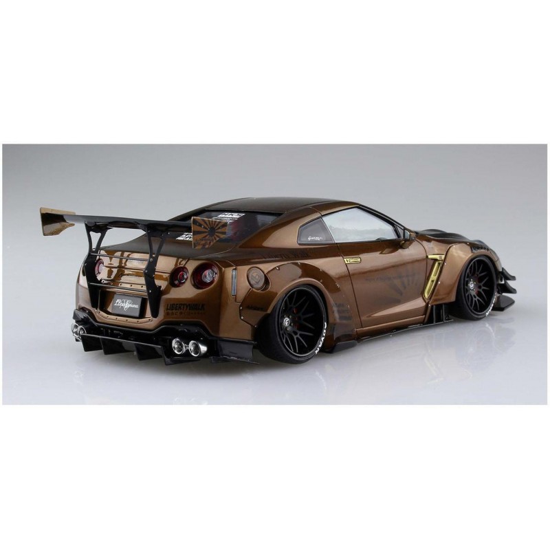 Aoshima LB-WORKS R35 GT-R TYPE 2 VER. 1 1/24 | 5591 - Up Scale Hobbies