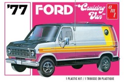 AMT 1977 Ford Cruising Van Model Kit - 1/25 Scale