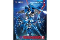 Flame Toys Transformers Thundercracker - Model Kit