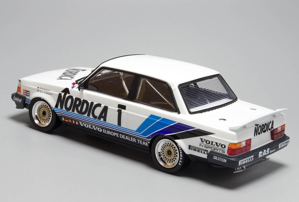 Platz Volvo 240 Turbo 1986 ETCC Hockenheim Winner - 1/24 Scale Model Kit