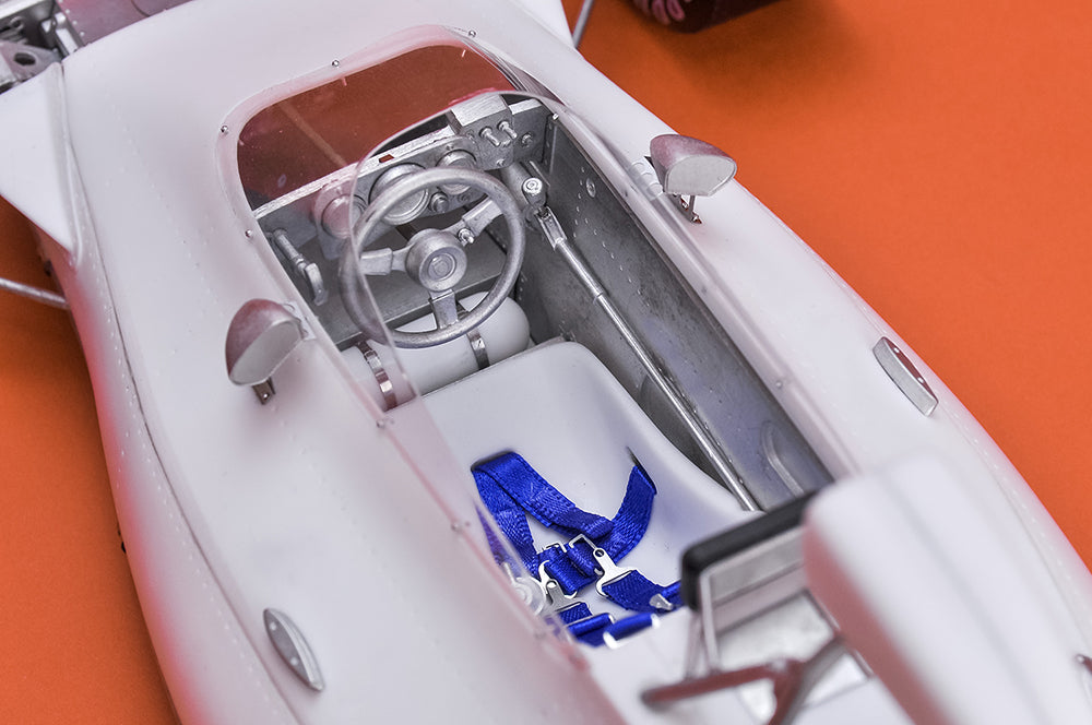 1/12 Scale Model Kit: McLaren M19A Full Detail