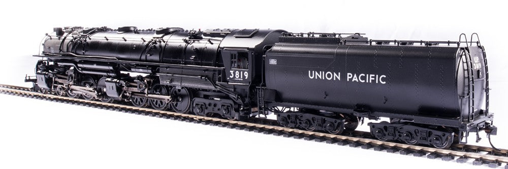 Broadway-Limited UP Early Challenger (CSA-2), No. 3819 - HO Scale