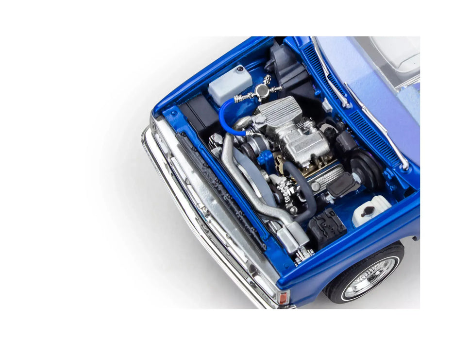 1991 Chevy S10 Lowrider w/Small Die Cast Truck 1/25