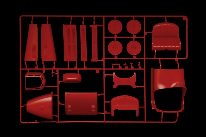 Italeri Alfa Romeo 8C 2300 Monza Tazio Nuvolari - 1/12 Scale Model Kit