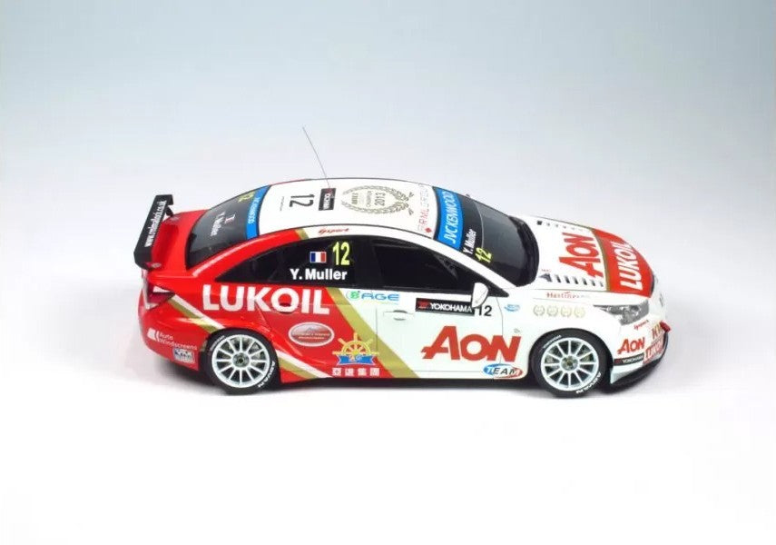 Platz NuNu Chevrolet Cruze 1.6T 2013 WTCC World Champion - 1/24 Scale Model Kit