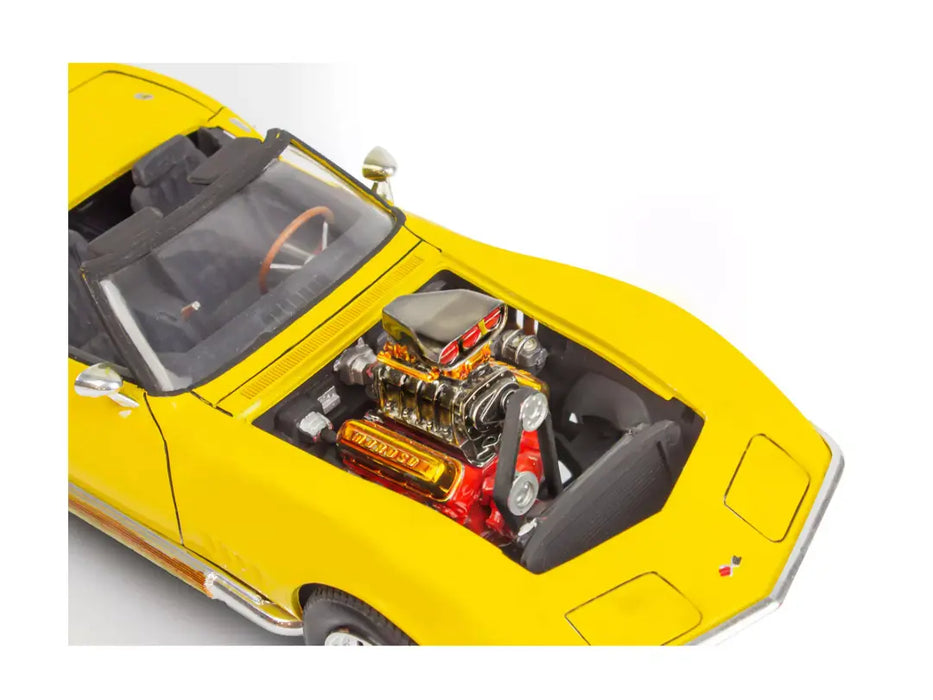 Revell ’68 Corvette L/88 Convertible 2’N1 -  1/25 Scale Model Kit