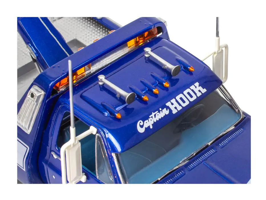 1979 GMC Wrecker “Captain Hook” -  1/25 Scale Model Kit