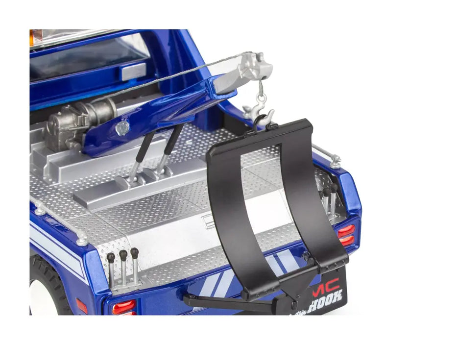 1979 GMC Wrecker “Captain Hook” -  1/25 Scale Model Kit