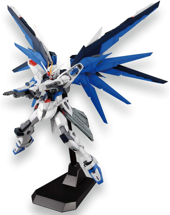 MG ZGMF-X10A Freedom Gundam (Ver. 2.0)