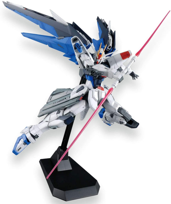 MG ZGMF-X10A Freedom Gundam (Ver. 2.0)