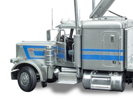 Revell Peterbilt 359 Tractor Cab with Sleeper - 1/25 Scale Model Kit