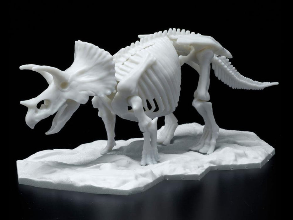 Bandai Dinosaur Skeleton Triceratops Model Kit