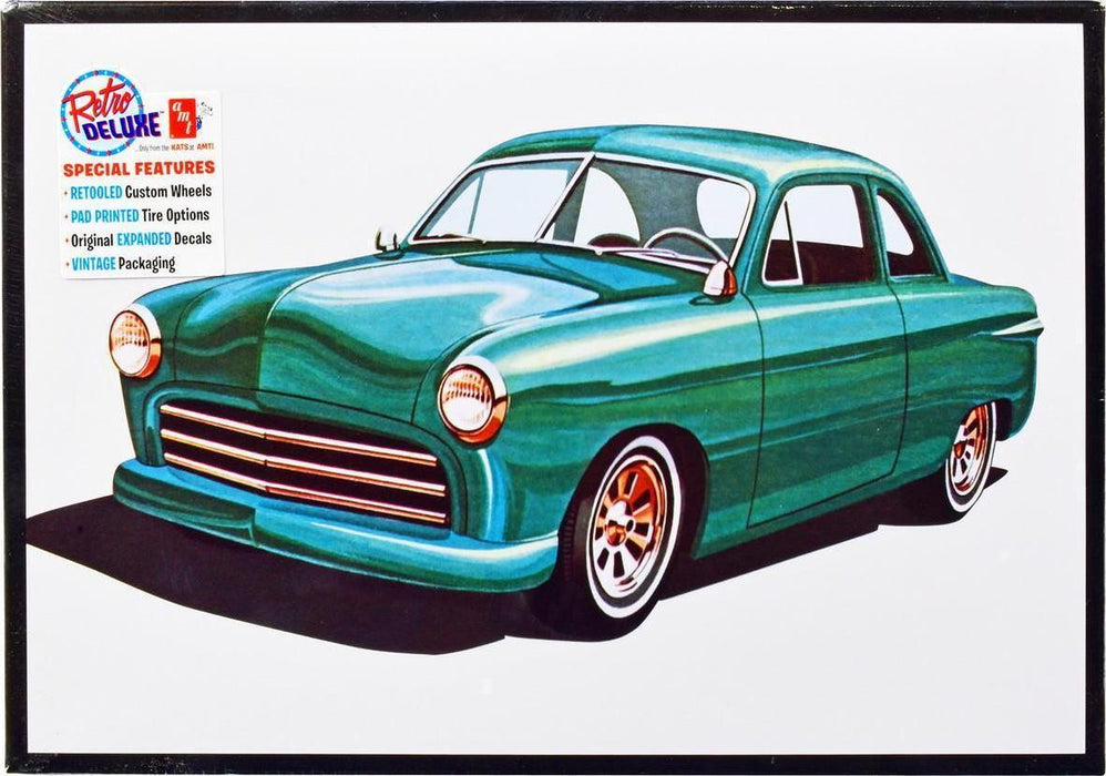 AMT 1949 Ford Coupe The 49'er 3-in-1 Kit - 1/25 Scale Model Kit