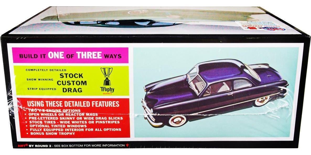 AMT 1949 Ford Coupe The 49'er 3-in-1 Kit - 1/25 Scale Model Kit