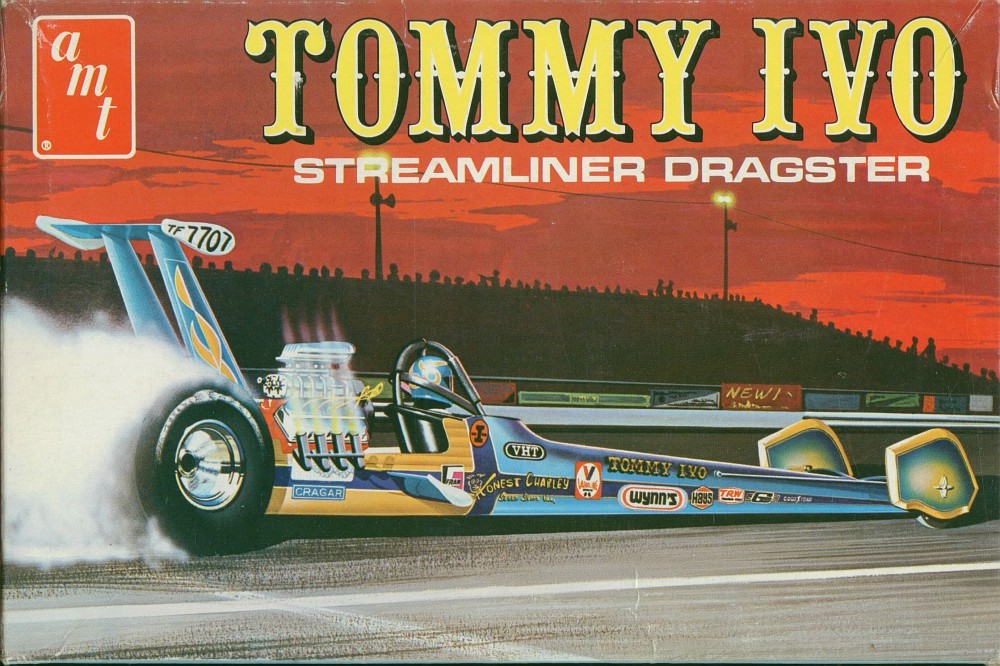 AMT Tommy Ivo Streamliner Dragster 1/25 Scale Model Kit