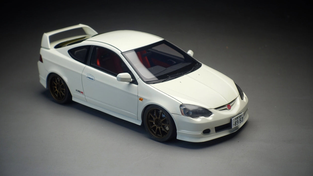 Alpha Model HONDA INTEGRA (DC5) TYPE-R - 1/24 Scale Model Kit