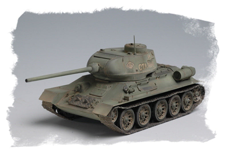 HobbyBoss Soviet T-34/85 (Model 1944 flattened turret)Tank - 1/48 Scale Model Kit