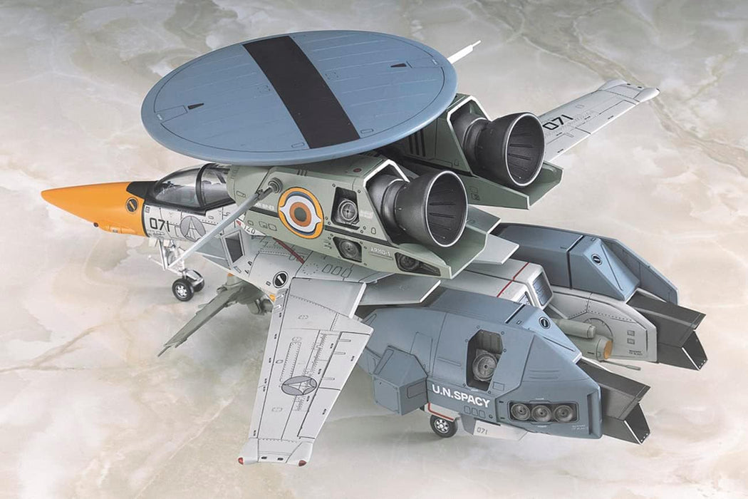 Hasegawa Macross VE-1 Elintseeker - 1/72 Scale Model