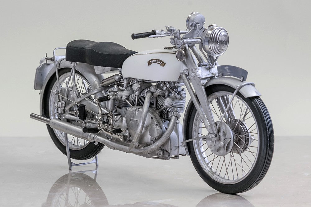 1/9 Scale Full Detail VINCENT [Late Type] Motorcycle Model Kit