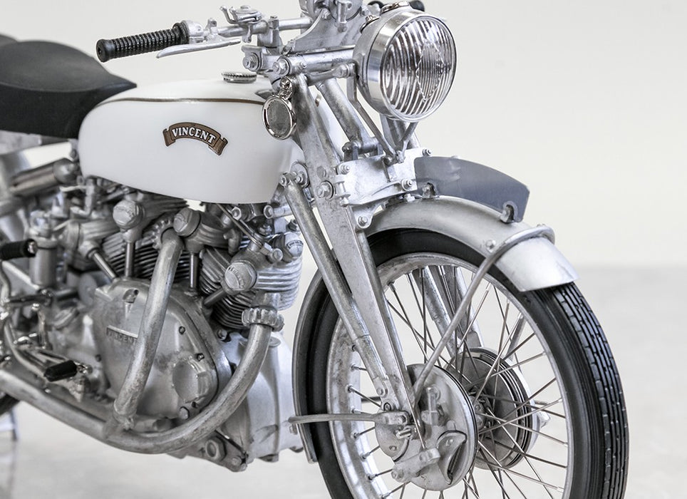 1/9 Scale Full Detail VINCENT [Late Type] Motorcycle Model Kit