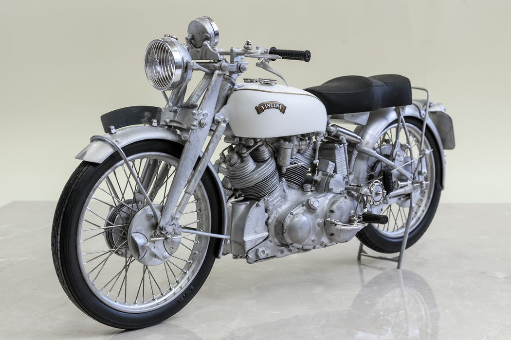 1/9 Scale Full Detail VINCENT [Late Type] Motorcycle Model Kit