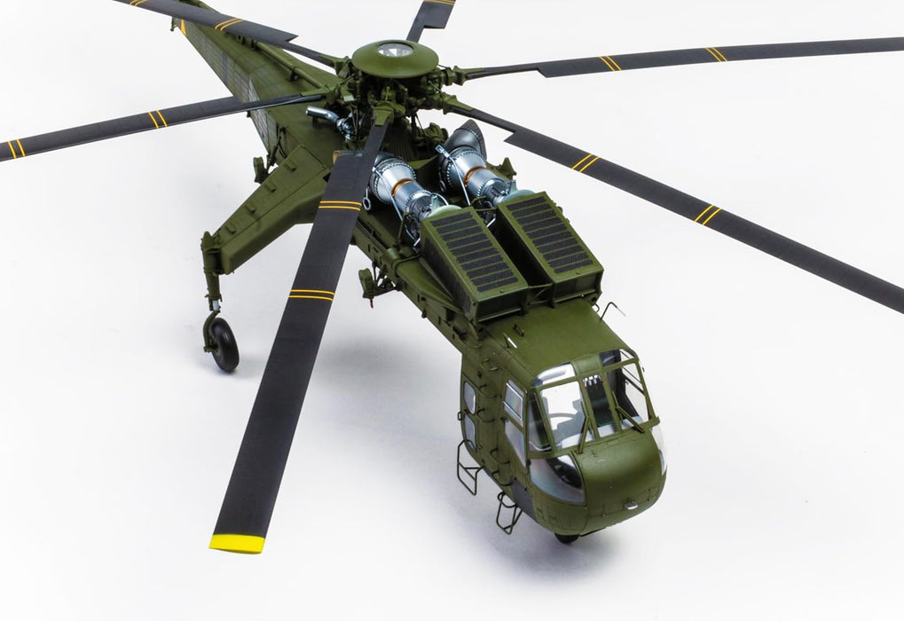 ICM Sikorsky CH-54A Tarhe US Heavy Helicopter -  1/35 Scale Model Kit