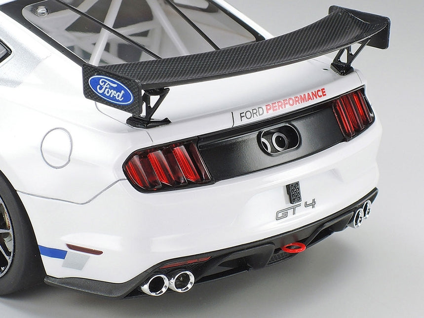 Ford Mustang GT4 Model Kit 1:24 scale model kit