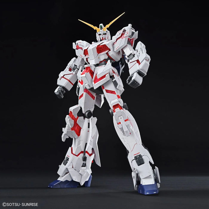 MEGA 1/48 Scale RX-0 Unicorn Gundam (Destroy Mode)