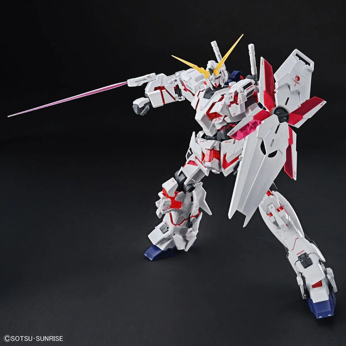 MEGA 1/48 Scale RX-0 Unicorn Gundam (Destroy Mode)