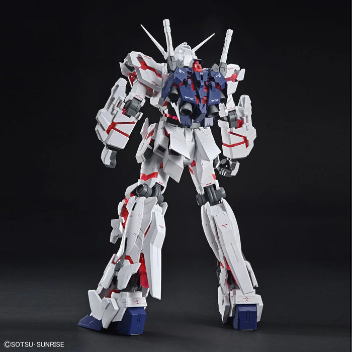 MEGA 1/48 Scale RX-0 Unicorn Gundam (Destroy Mode)