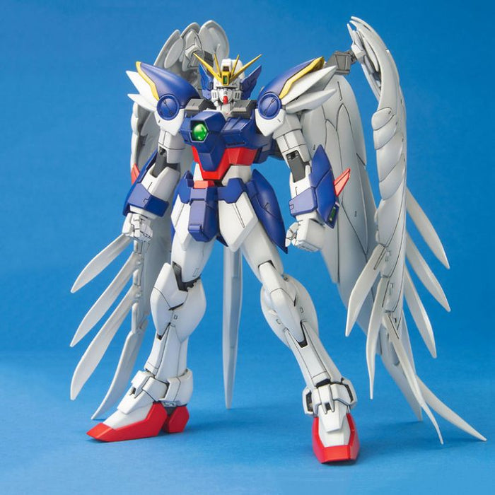 MG XXXG-00W0 Wing Gundam Zero Custom